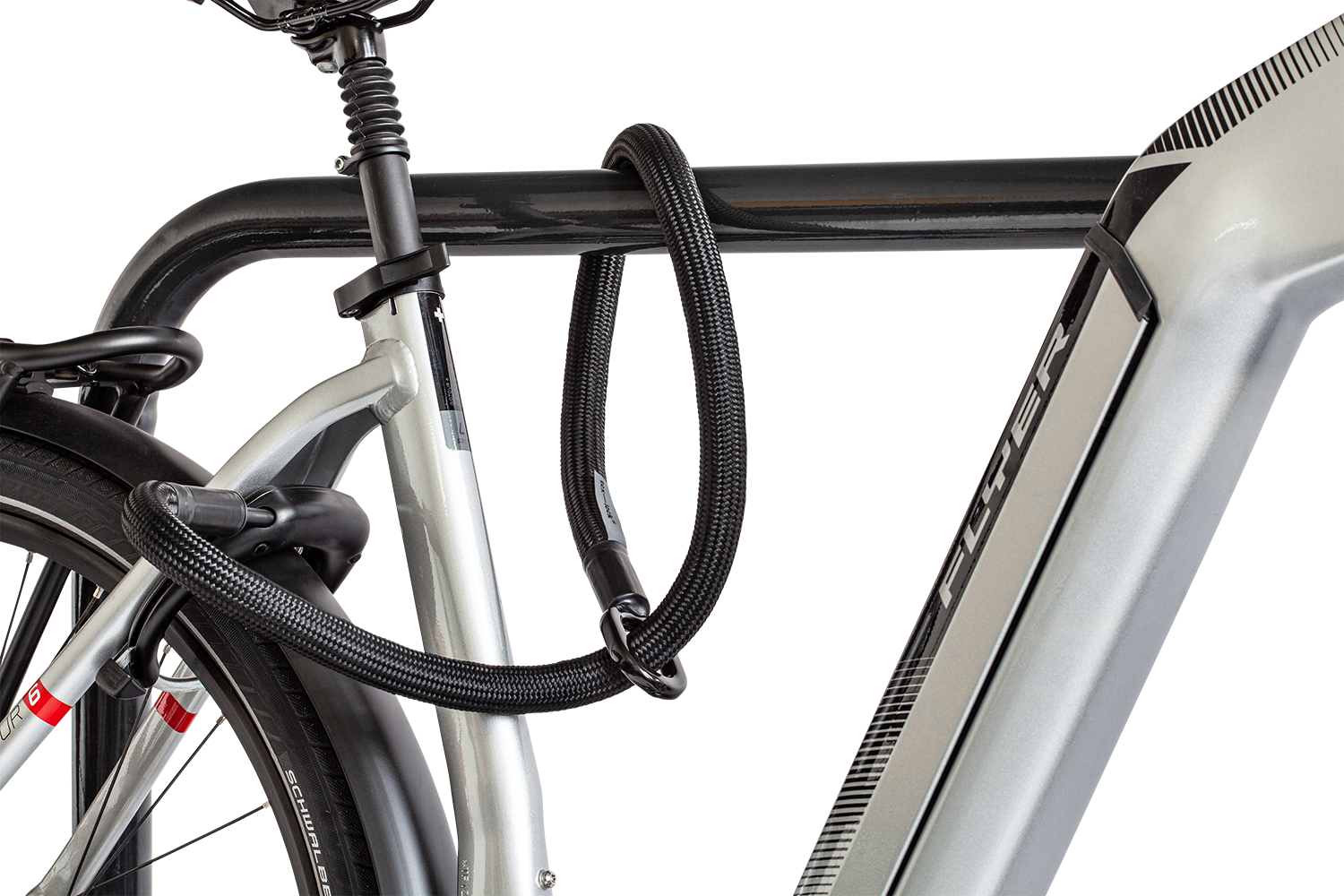 Flexible Rahmenschloss-Verlängerung tex-lock mate in schwarz sichert Rahmen an Fahrradständer